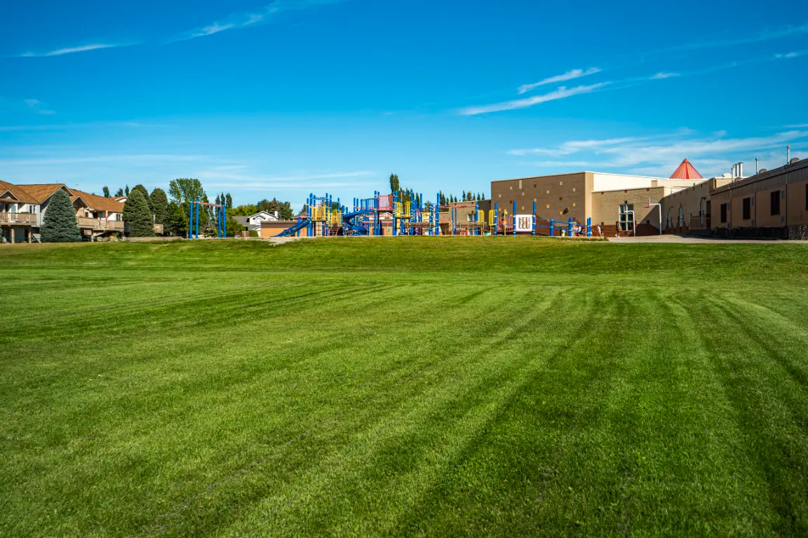 Douglasdale/Glen community in Calgary